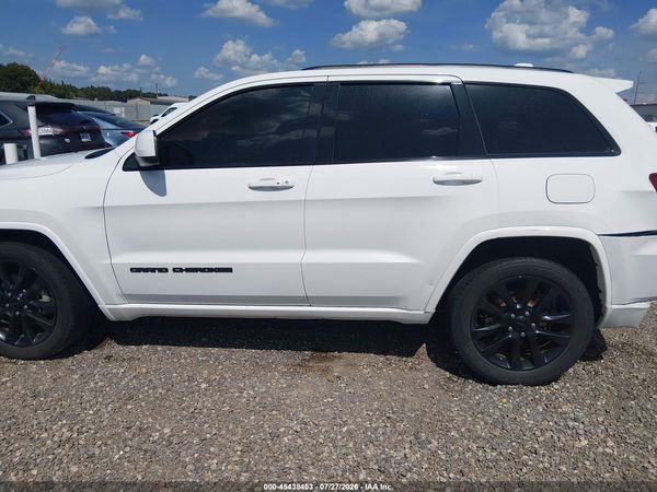 2017 JEEP GRAND CHEROKEE ALTITUDE 4X2