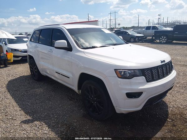 2017 JEEP GRAND CHEROKEE ALTITUDE 4X2