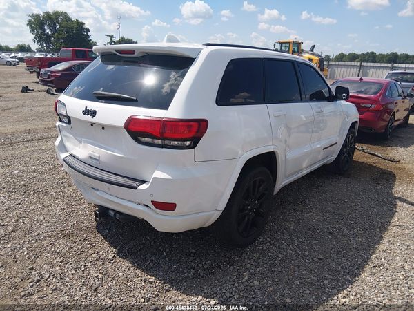 2017 JEEP GRAND CHEROKEE ALTITUDE 4X2
