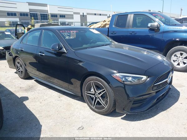 2024 MERCEDES-BENZ C 300
