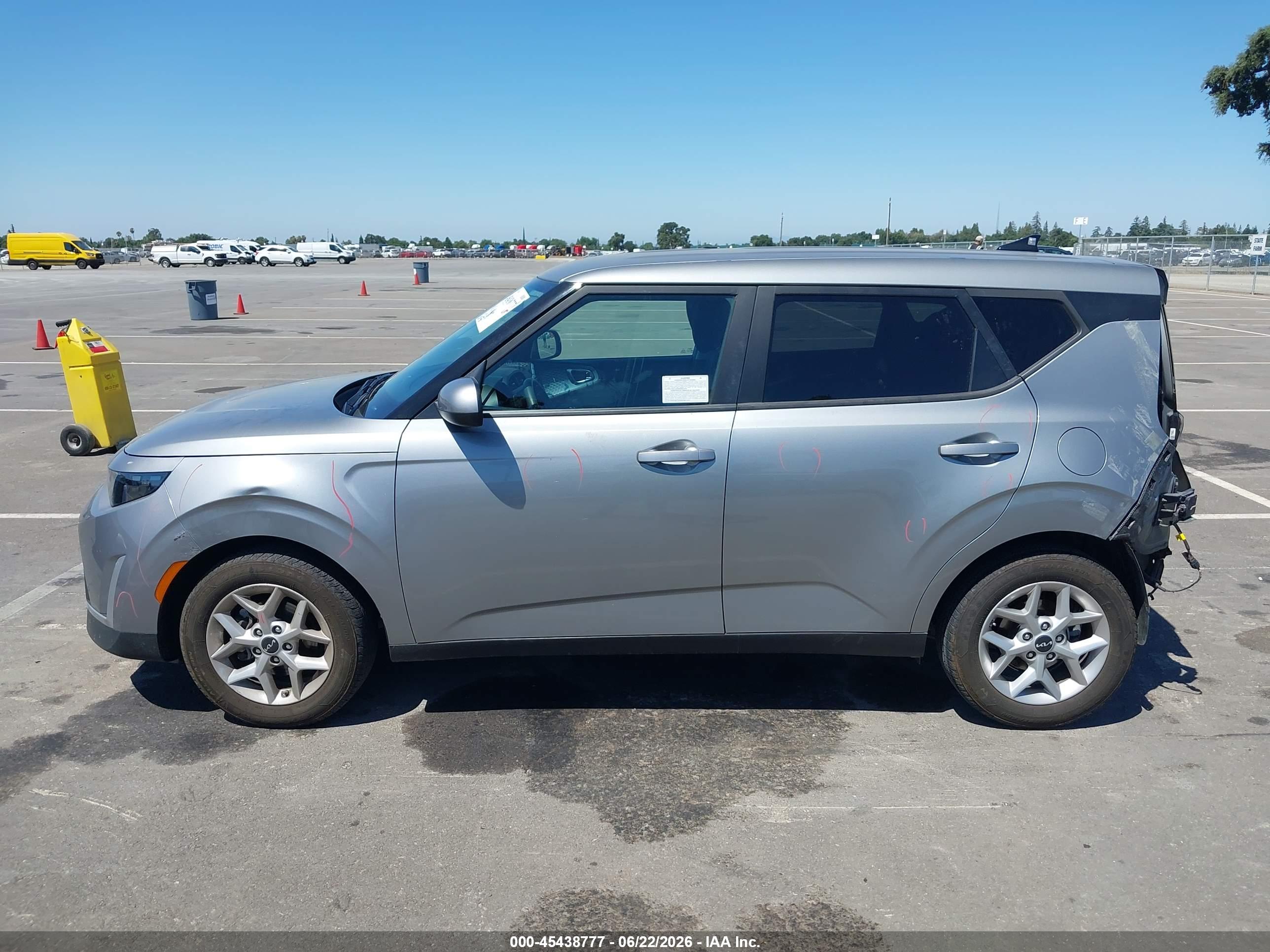 2024 KIA SOUL LX