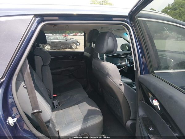 2016 KIA SORENTO 2.4L LX