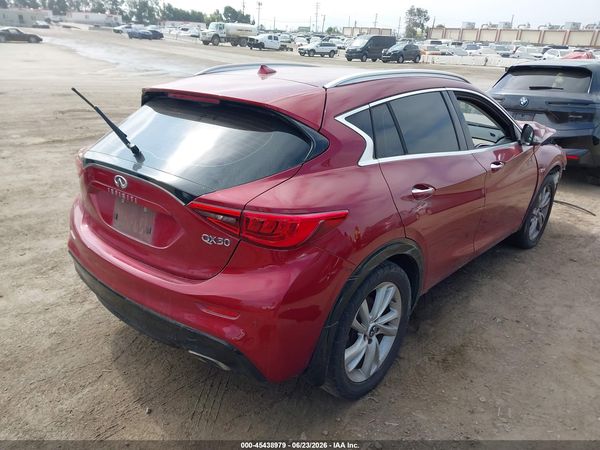 2018 INFINITI QX30 PREMIUM