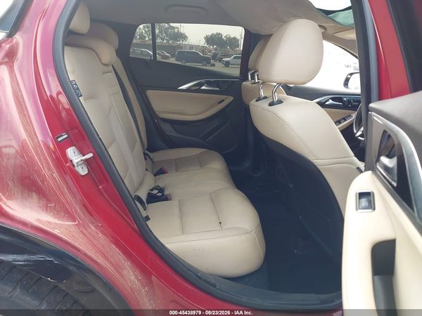 2018 INFINITI QX30 PREMIUM