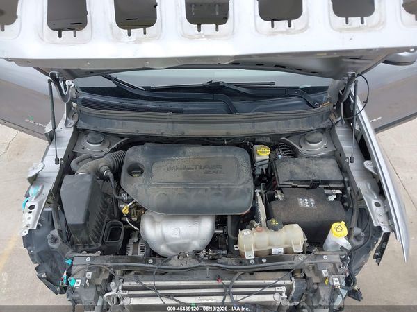 2020 JEEP CHEROKEE LATITUDE PLUS FWD