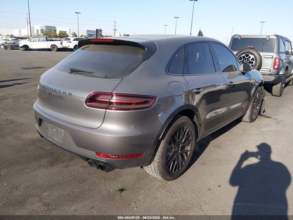 2018 PORSCHE MACAN GTS