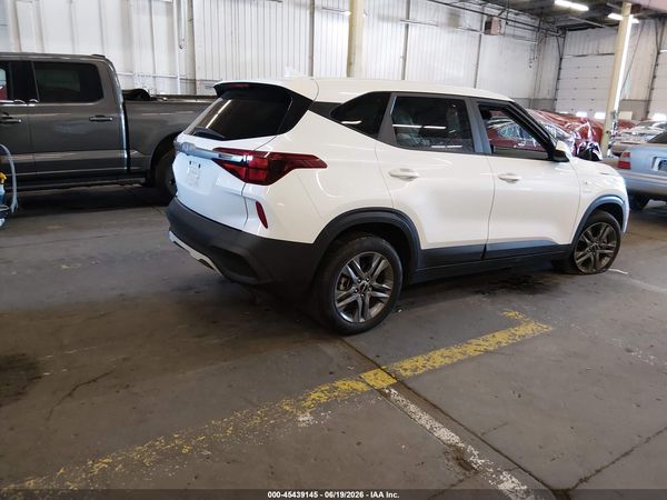 2022 KIA SELTOS LX