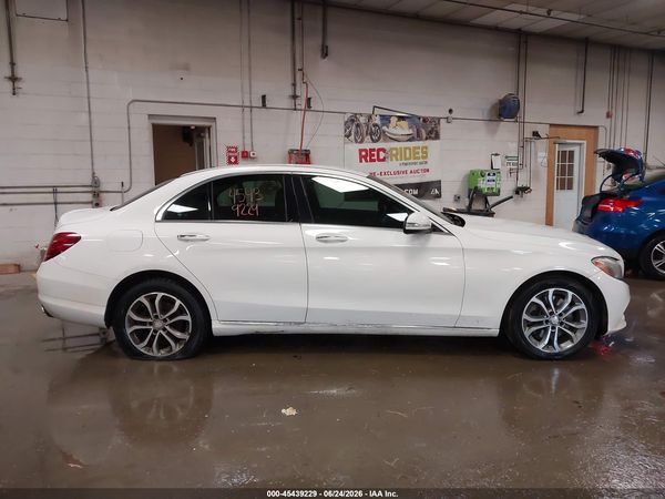 2015 MERCEDES-BENZ C 300 4MATIC