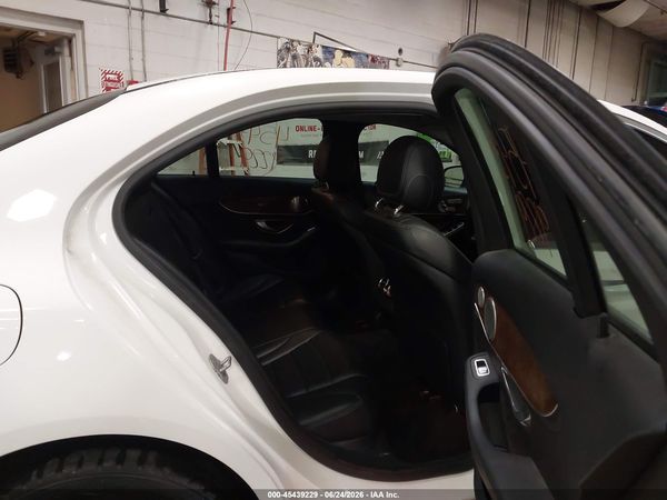 2015 MERCEDES-BENZ C 300 4MATIC