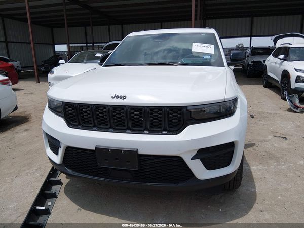 2024 JEEP GRAND CHEROKEE ALTITUDE 4X2