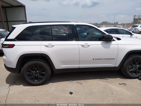 2024 JEEP GRAND CHEROKEE ALTITUDE 4X2
