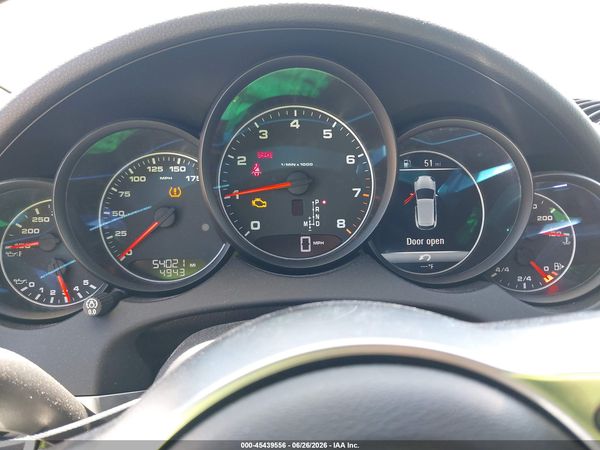 2018 PORSCHE CAYENNE Base / Platinum Edition