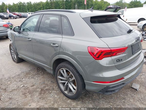2025 AUDI Q3