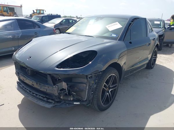 2021 PORSCHE MACAN S