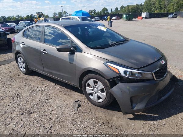 2017 KIA FORTE LX