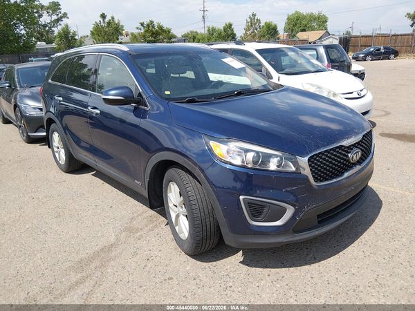 2017 KIA SORENTO 2.4L LX