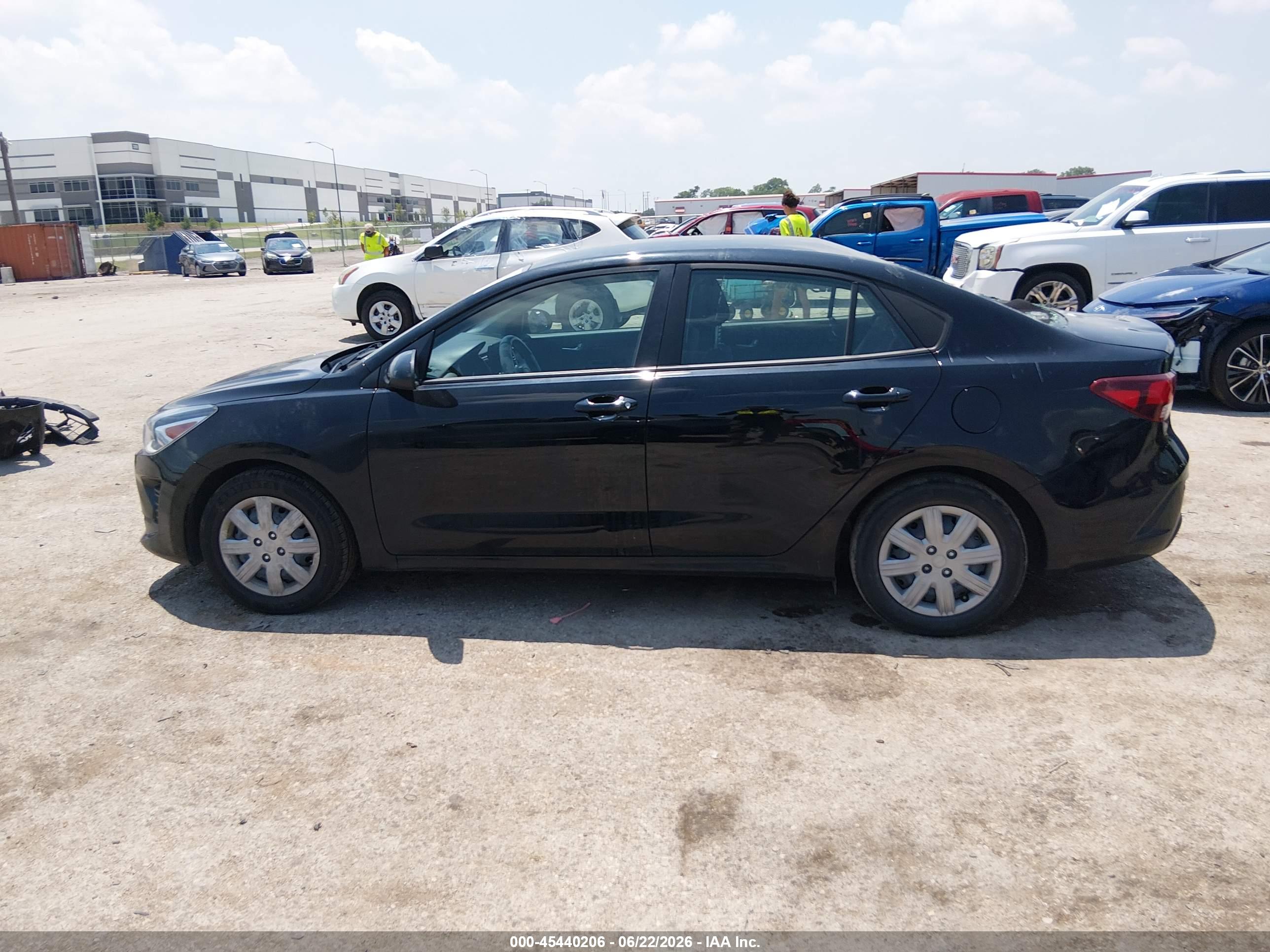 2023 KIA RIO S