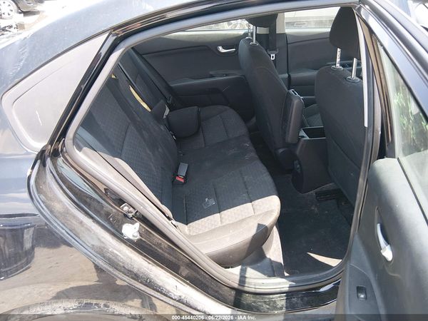 2023 KIA RIO S