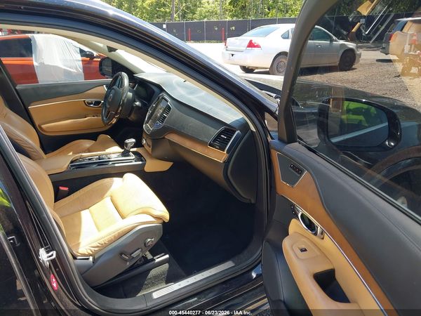 2016 VOLVO XC90 T6 INSCRIPTION