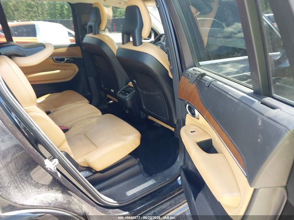 2016 VOLVO XC90 T6 INSCRIPTION