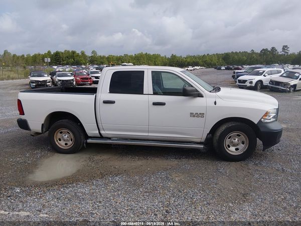 2018 RAM 1500 TRADESMAN  4X2 5'7 BOX