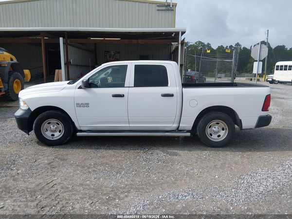 2018 RAM 1500 TRADESMAN  4X2 5'7 BOX
