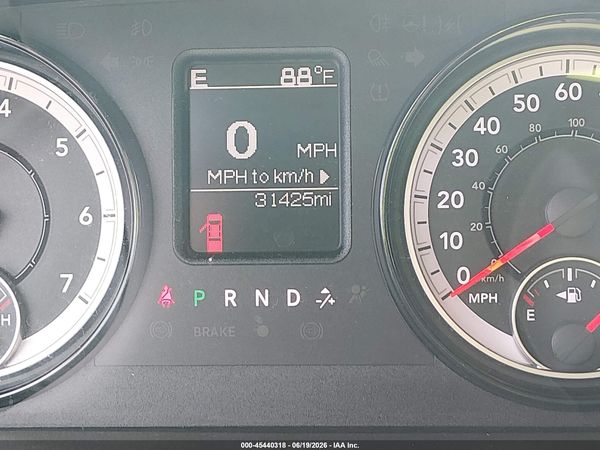 2018 RAM 1500 TRADESMAN  4X2 5'7 BOX