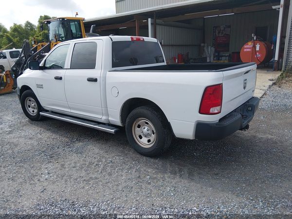 2018 RAM 1500 TRADESMAN  4X2 5'7 BOX