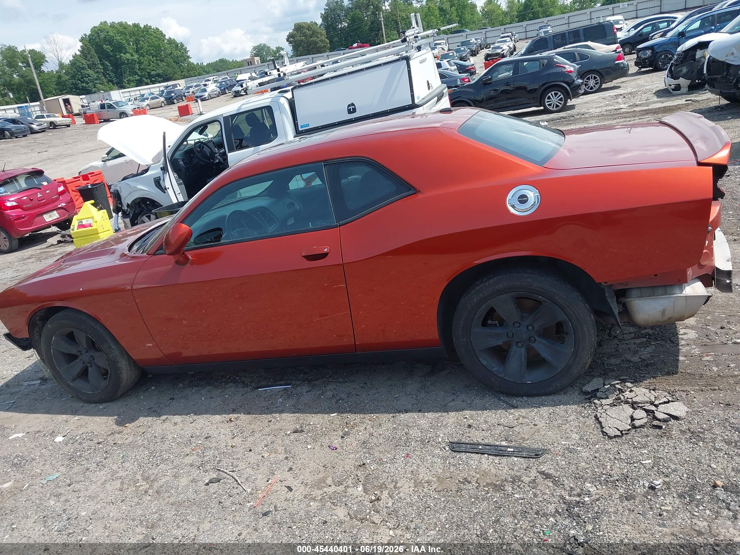 2020 DODGE CHALLENGER SXT