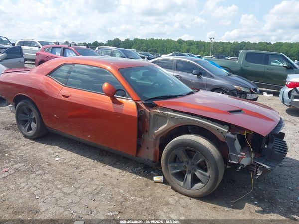 2020 DODGE CHALLENGER SXT