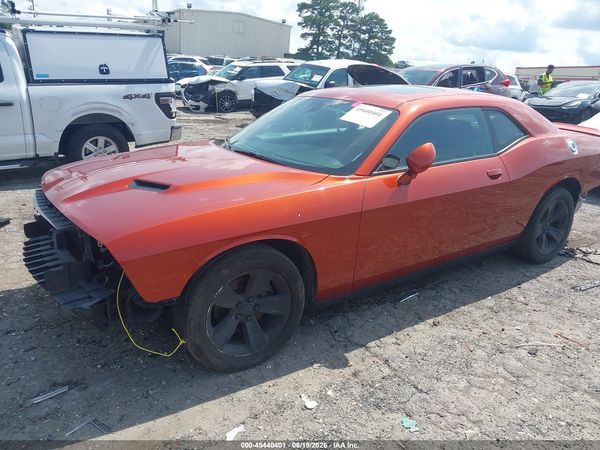 2020 DODGE CHALLENGER SXT