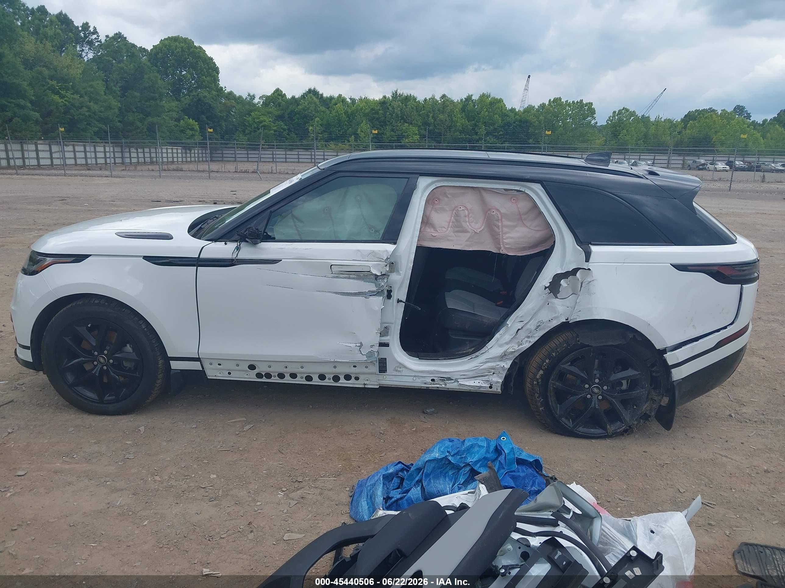 2025 LAND ROVER RANGE ROVER VELAR P250 DYNAMIC SE