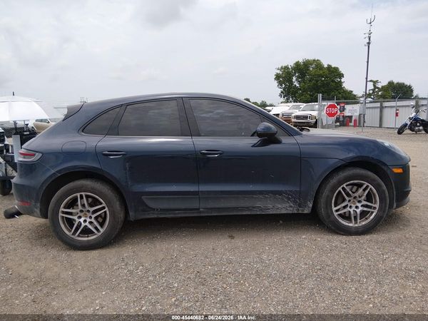 2019 PORSCHE MACAN