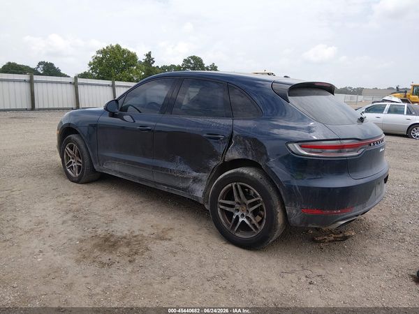 2019 PORSCHE MACAN
