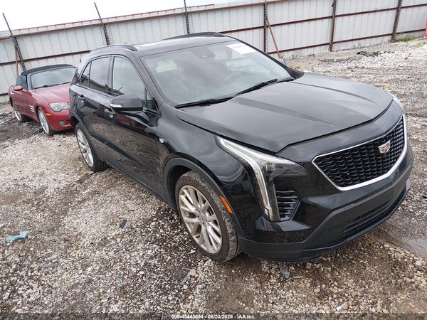 2019 CADILLAC XT4 AWD SPORT