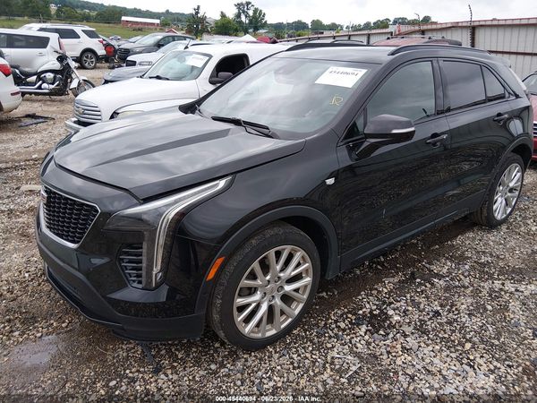 2019 CADILLAC XT4 AWD SPORT