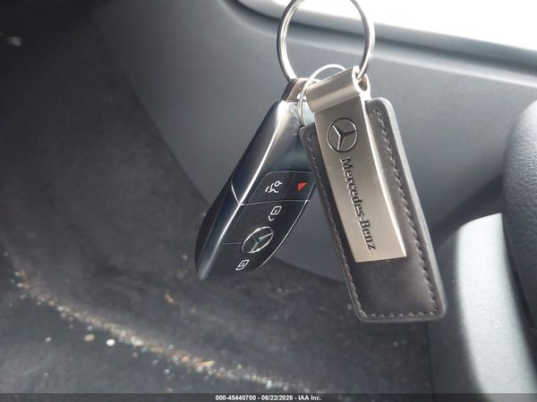 2024 MERCEDES-BENZ GLB 250 4MATIC