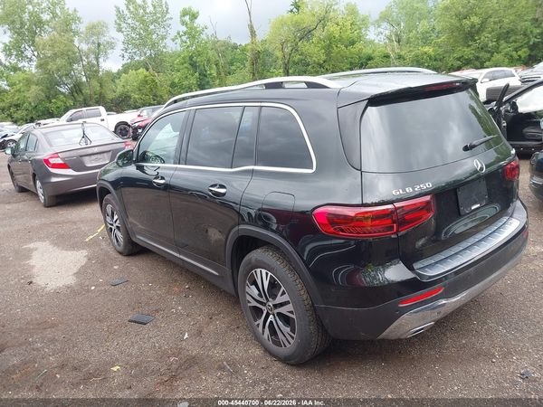 2024 MERCEDES-BENZ GLB 250 4MATIC