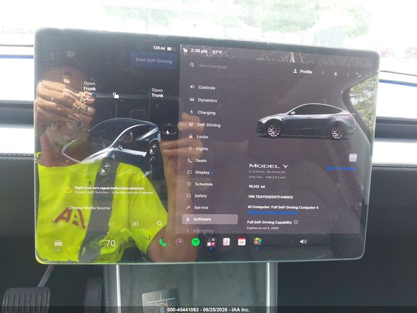 2026 TESLA MODEL Y
