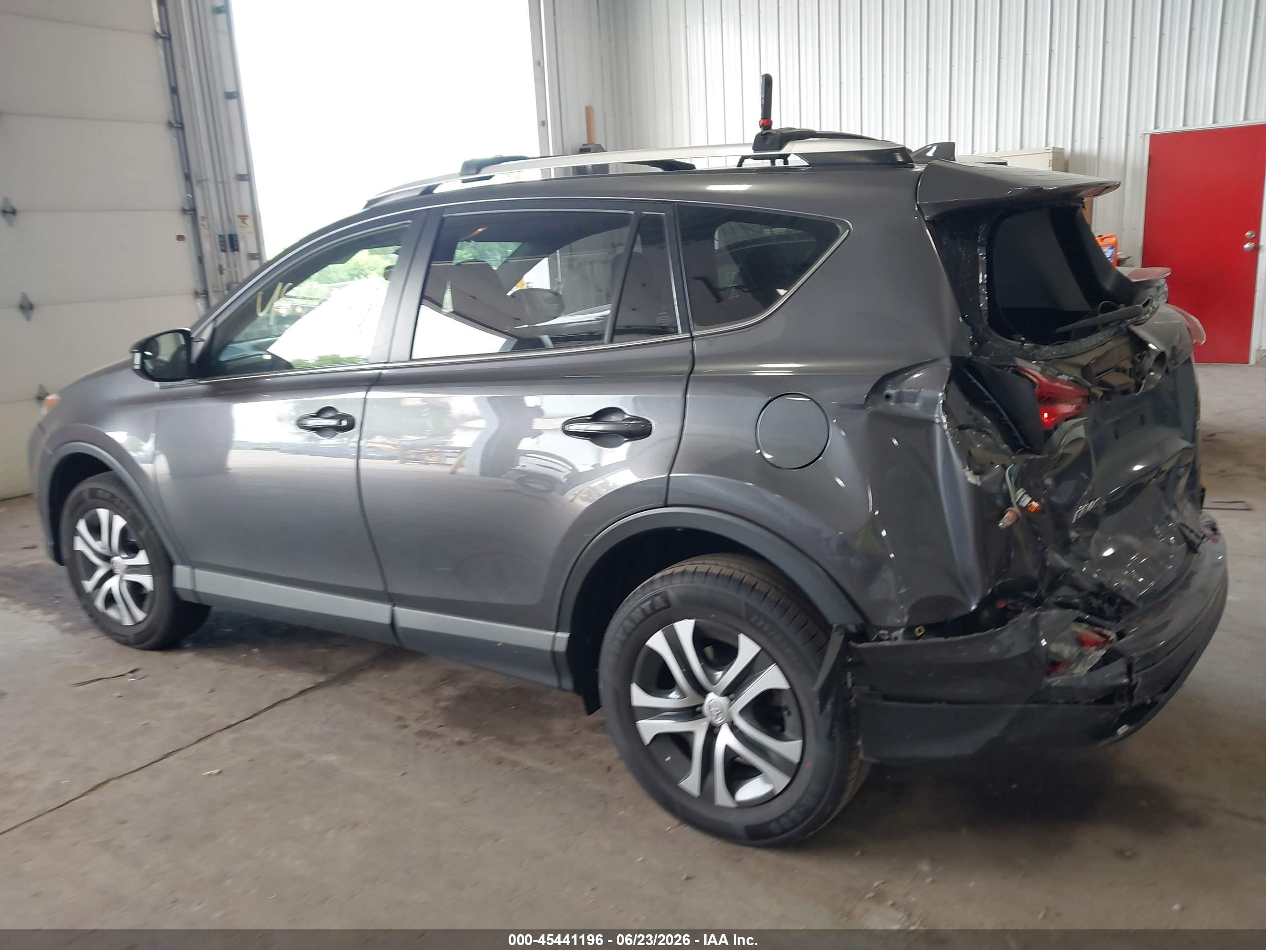 2016 TOYOTA RAV4 LE