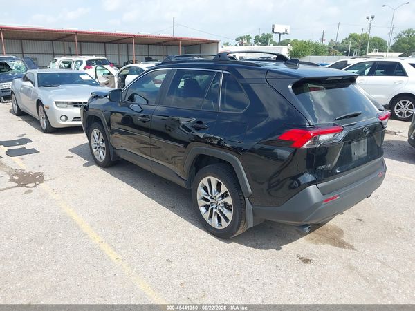 2025 TOYOTA RAV4 XLE PREMIUM