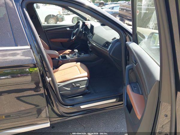 2021 AUDI Q5