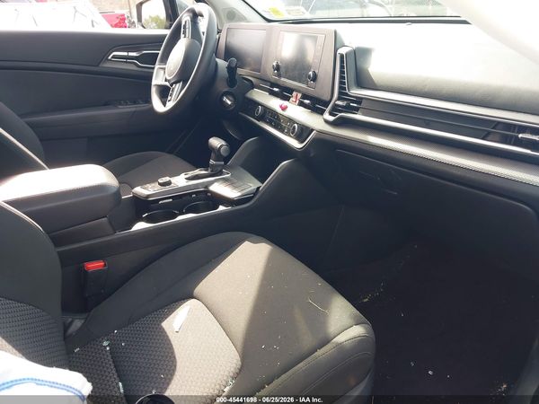 2025 KIA SPORTAGE LX