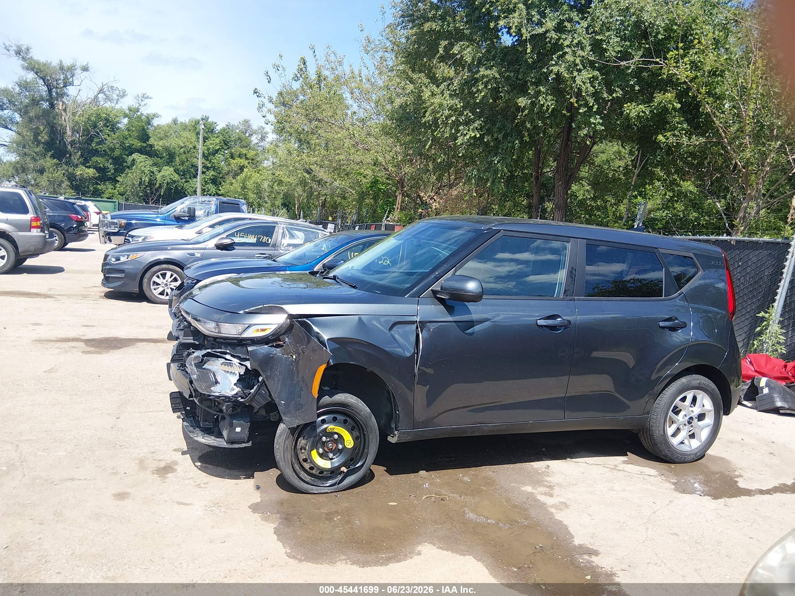 2022 KIA SOUL LX