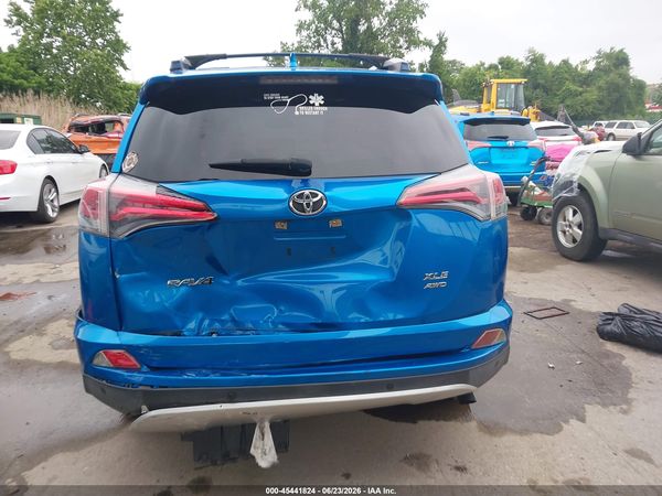 2016 TOYOTA RAV4 XLE