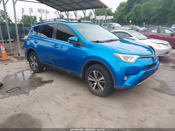 2016 TOYOTA RAV4 XLE