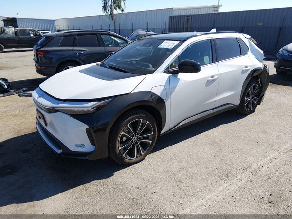 2025 TOYOTA BZ4X LIMITED