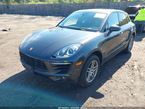 2018 PORSCHE MACAN