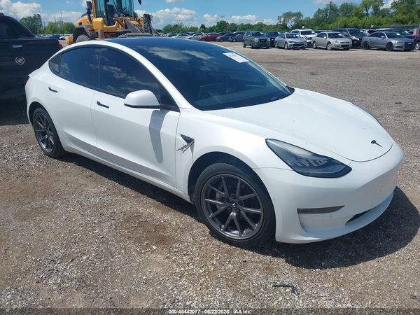 2018 TESLA MODEL 3 LONG RANGE/PERFORMANCE