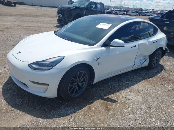 2018 TESLA MODEL 3 LONG RANGE/PERFORMANCE